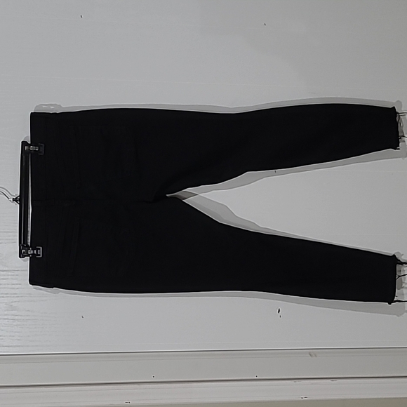 Universal Thread Mid Rise Skinny Jeans - Picture 5 of 6